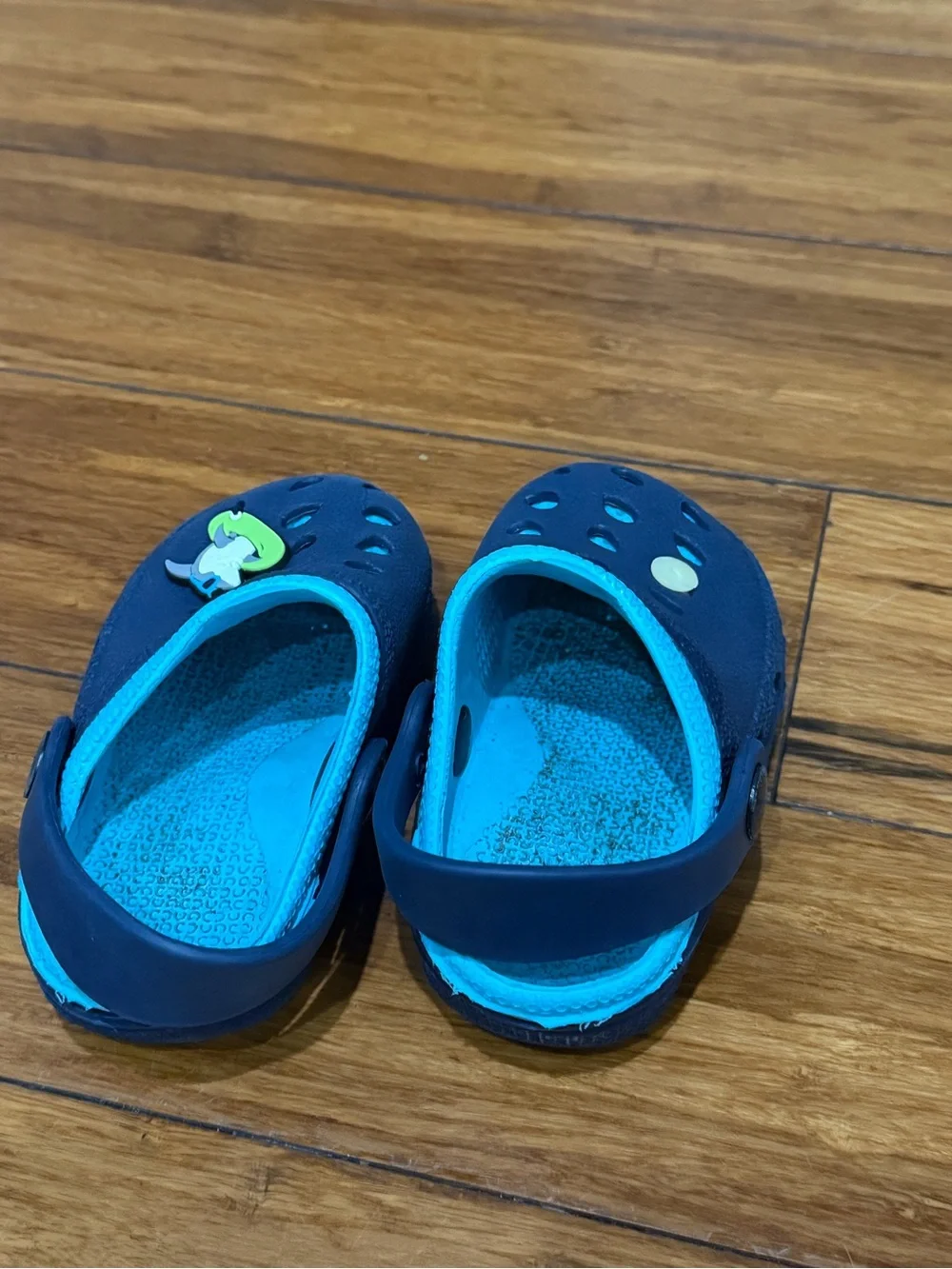 Kids Navy and Turquoise Slip-On Clogs - Unbranded